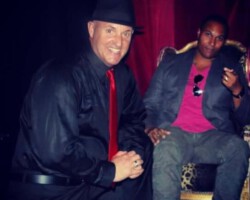 Michael Jackson zijn achtergrond danser voor de short film Ghosts en Dangerous American Music awards. Mic Thompson